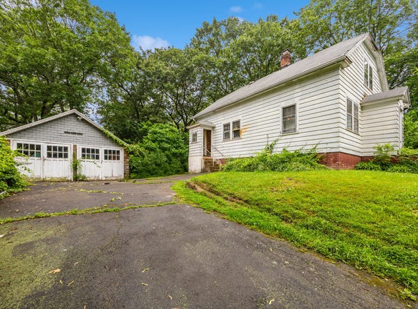 46 Josephine Avenue, West Haven, CT 06516