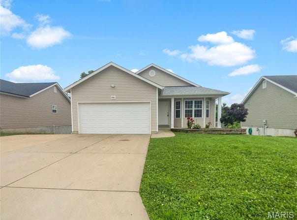 1713 Waters Edge Way, Pevely, MO 63070