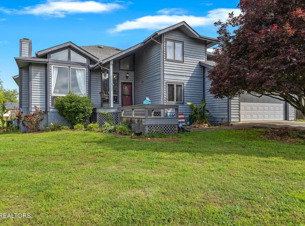1290 Fairway Drive, Loudon, TN 37774