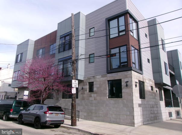 700 MOYER STREET, PHILADELPHIA, PA 19125