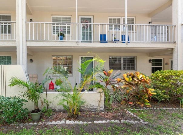 821 PATRICIA AVENUE, DUNEDIN, FL 34698