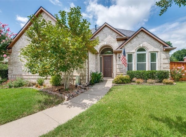 4713 Hampshire Drive, Flower Mound, TX 75028