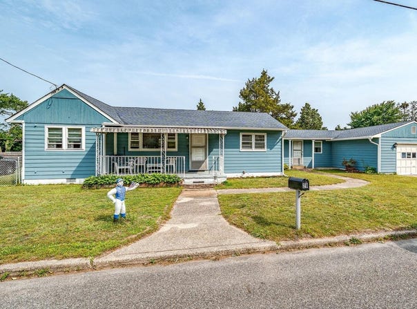 29 Stanhope Road, Marmora, NJ 08223