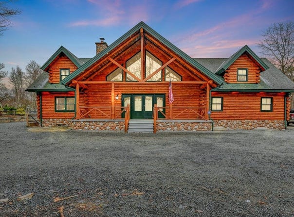 5115 White Birch Drive, Long Pond, PA 18334