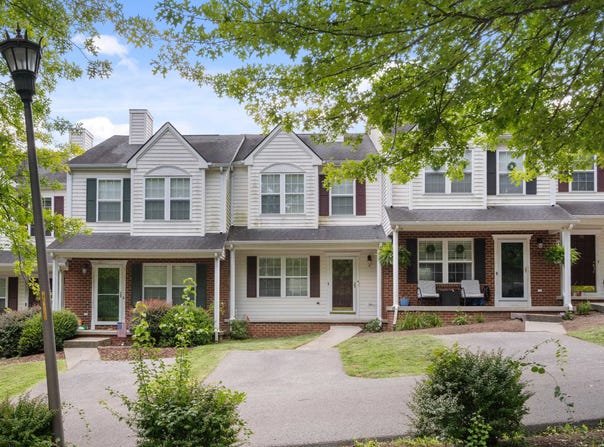 165 Willow Oak Drive, Christiansburg, VA 24073