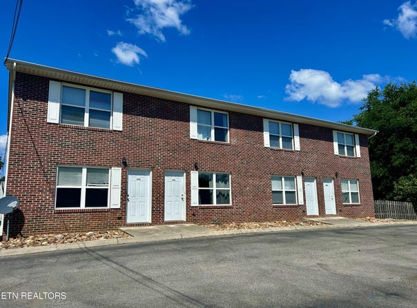 1582 Meadow Springs Drive, Jefferson City, TN 37760