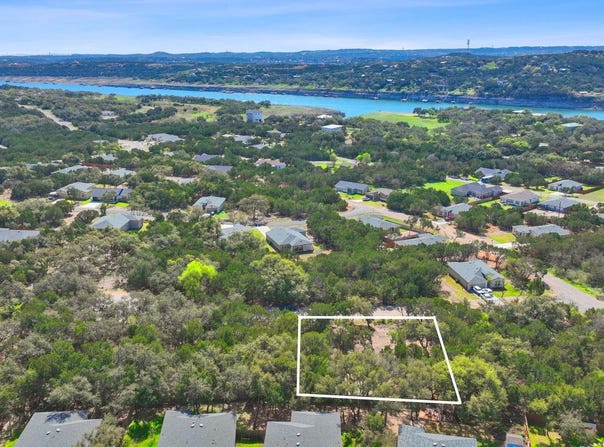 21608 Orlando CV, Lago Vista, TX 78645