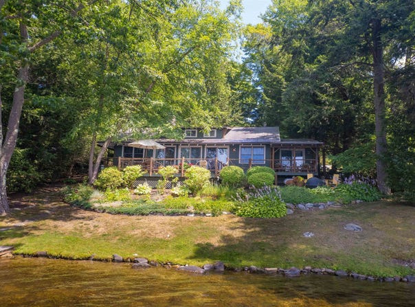 289 Ledgemere Point, Hubbardton, VT 05732