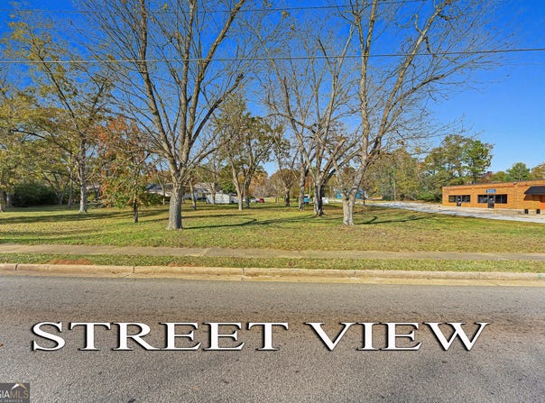 811 E Franklin Street, Hartwell, GA 30643