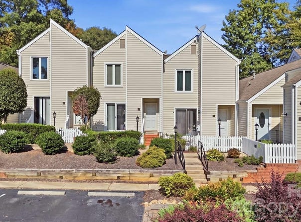 329 Eastwood Drive, Salisbury, NC 28146