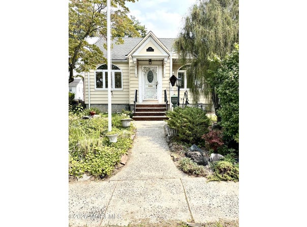649 Robinson Terrace, Union, NJ 07083