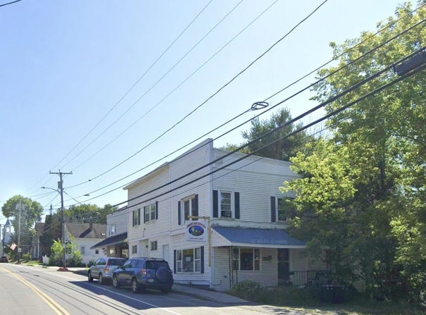 11 Church Street, Oakland, ME 04963