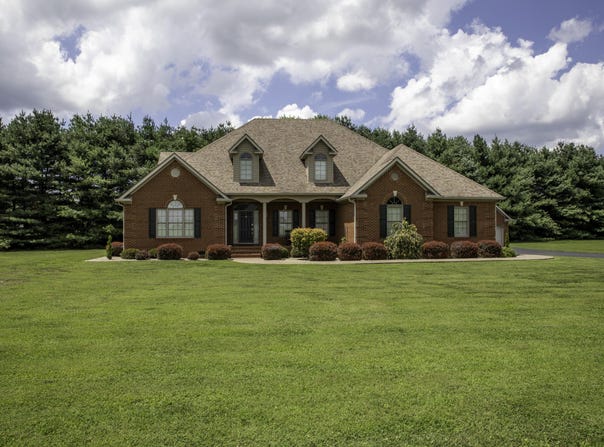 342 Masters Court, Hustonville, KY 40437