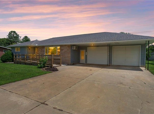 405 Robert Street, Ostrander, MN 55961
