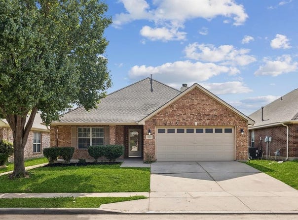 11832 Basilwood Drive, Fort Worth, TX 76244