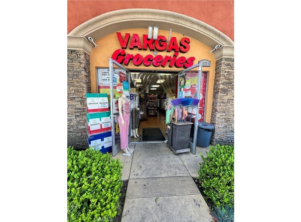 6048 Florence Avenue, Bell Gardens, CA 90201