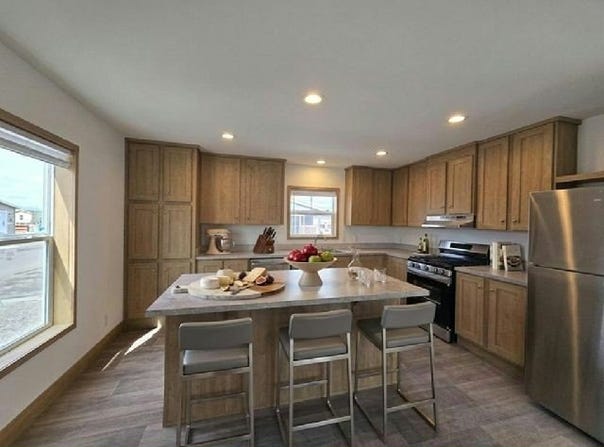 472 Walleye Rd, Bozeman, MT 59718