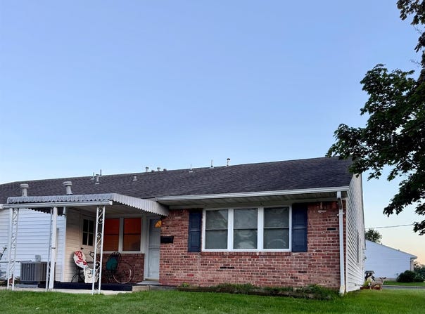 2 Montana Court, Old Bridge, NJ 07747