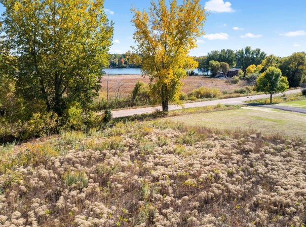 Petersburg Street NE lot: 9, Cambridge, MN 55008