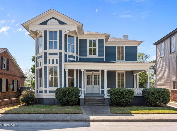 325 N Market Street, Washington, NC 27889