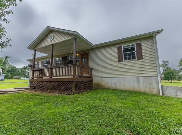 136 County Road 4415, Poplar Bluff, MO 63901