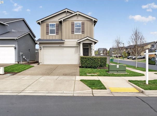 2081 SILVERSTONE Dr, ForestGrove, OR 97116