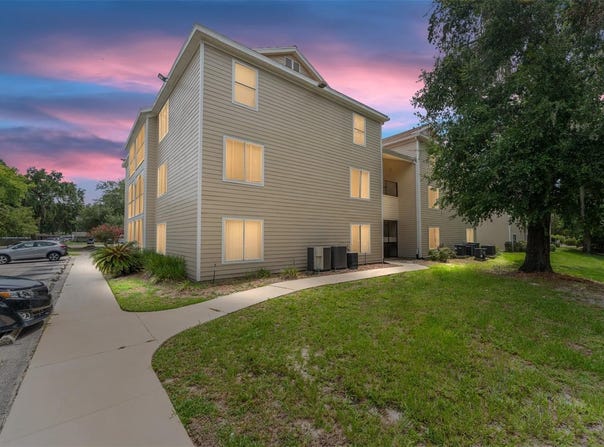 3800 SW 20TH AVENUE, GAINESVILLE, FL 32607