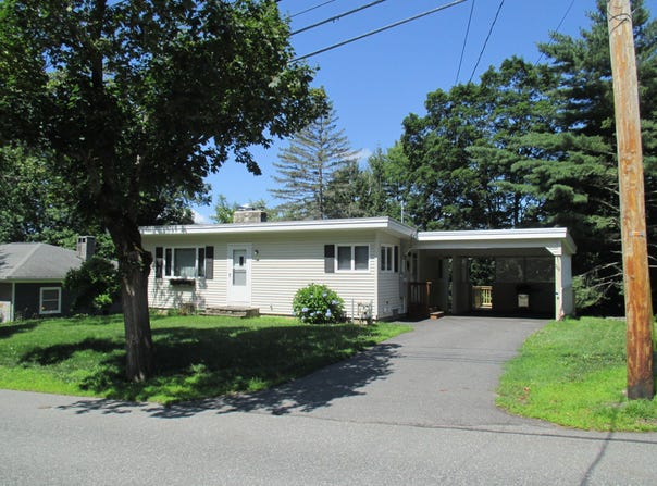 360 Webber Avenue, Lewiston, ME 04240