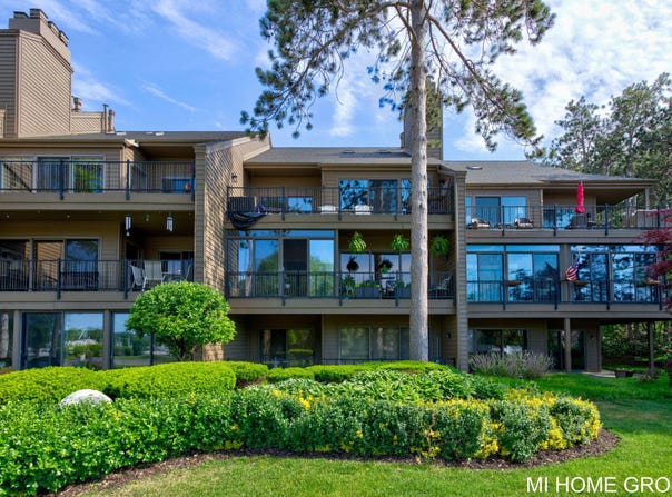 1745 Ottawa Beach, Holland, MI 49424