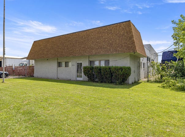 18900 Meginnity Street, Melvindale, MI 48122