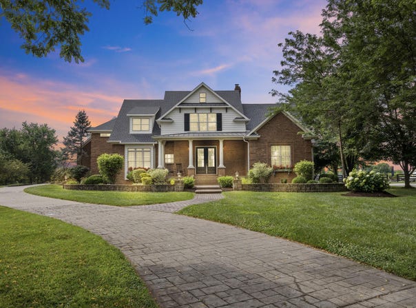 1047 Wil rose Lane, Versailles, KY 40383