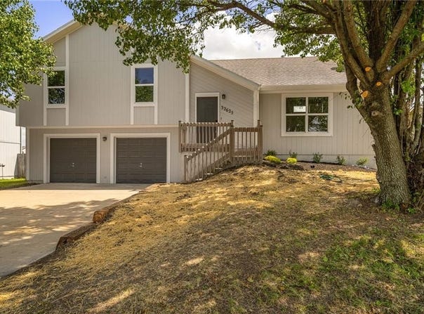 32625 W 174th Street, Gardner, KS 66030