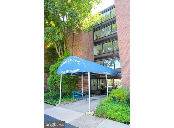1570 THE FAIRWAY, JENKINTOWN, PA 19046