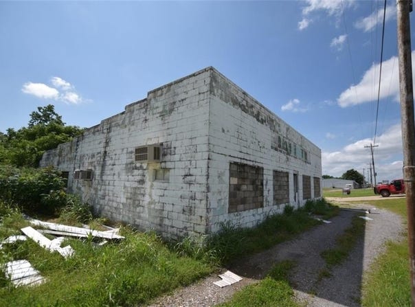 82112 HWY 59, Stilwell, OK 74960