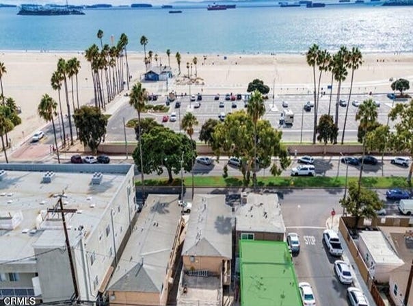 12 Argonne Avenue, Long Beach, CA 90803