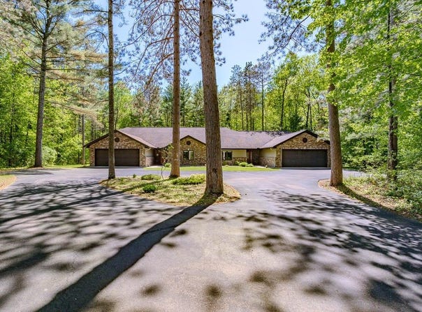 526 MARTIN LN, Tomahawk, WI 54487