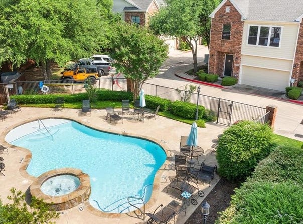 6059 Portrush Drive, Fort Worth, TX 76116