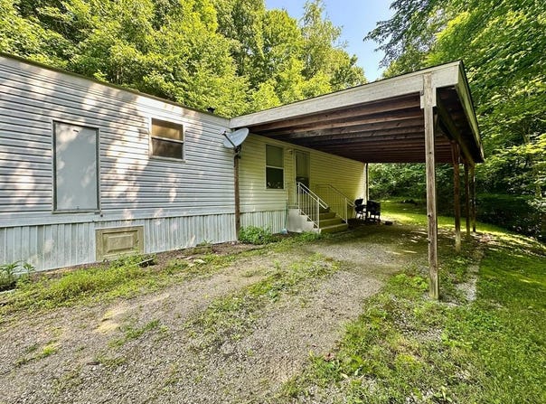 155B Burns Left Fork Road, Lucasville, OH 45648
