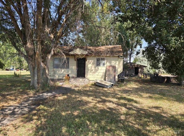 5562 95 Spur Hwy, Ontario, OR 97914