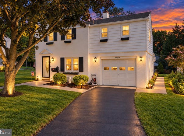 112 REDFORD Road, ORELAND, PA 19075