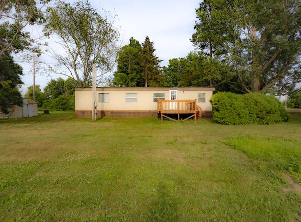 15330 M-46 (Apple Ave), Casnovia, MI 49318