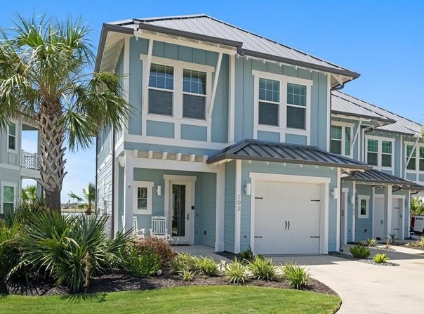 292 Reserve Lane #103, ROCKPORT, TX 78382