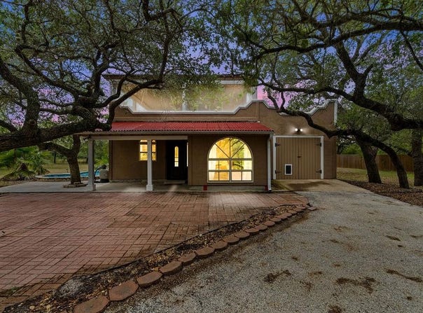 44 Twelfth ST, ROCKPORT, TX 78382