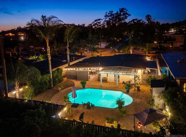 7195 Macquarie St, La Mesa, CA 91942