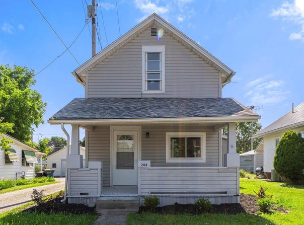 208 N Jefferson Street, Ossian, IN 46777