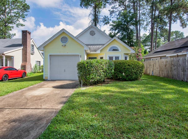 2605 Windsor Lane, Fort Walton Beach, FL 32547