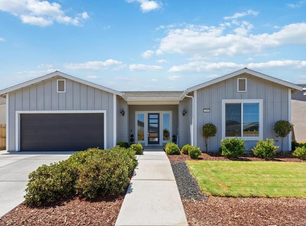 2006 Sherman Street, Hanford, CA 93230