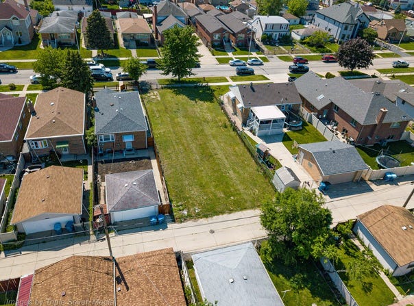 4933 S Linder Avenue, Chicago, IL 60638
