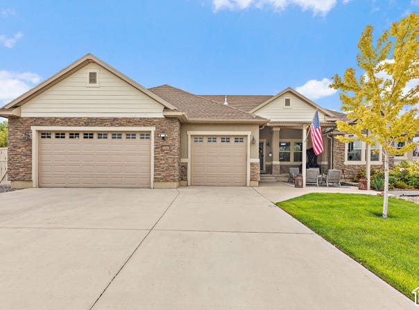 1879 E TICKVILLE Cir, Eagle Mountain, UT 84005