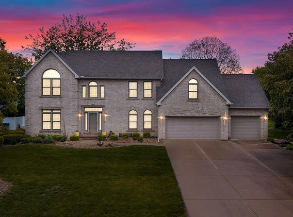 Bloomington, IL 61704